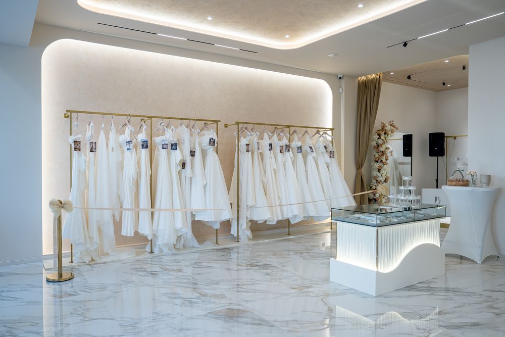 Бутиков търговски обект – Ivory Bridal