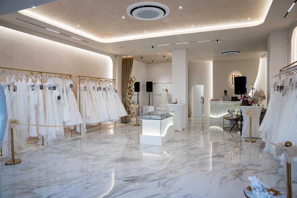 Бутиков търговски обект – Ivory Bridal